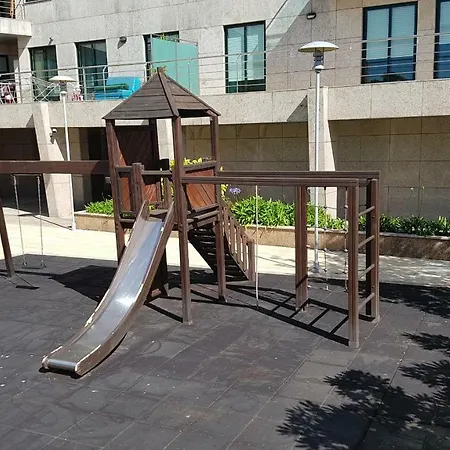 Διαμέρισμα 160m Do Metro,garagem,piscinas,spa *