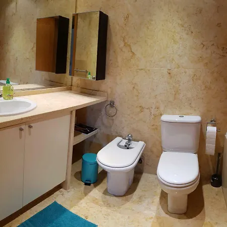 160m Do Metro,garagem,piscinas,spa Διαμέρισμα